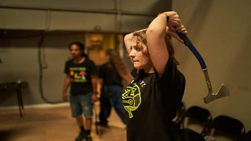 Bakersfield: Indoor Axe Throwing Experience - What is the Experience Like?