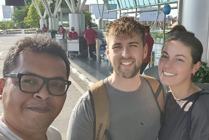 Bali airport transfer check in or check out Seminyak area - Key Points