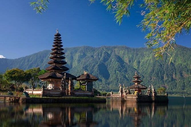 Bali: Bedugul Temple, Banyumala Waterfall, UNESCO Rice Terrace - Discover Bali Beyond the Crowds: Bedugul Temple, Banyumala Waterfall & UNESCO Rice Terraces