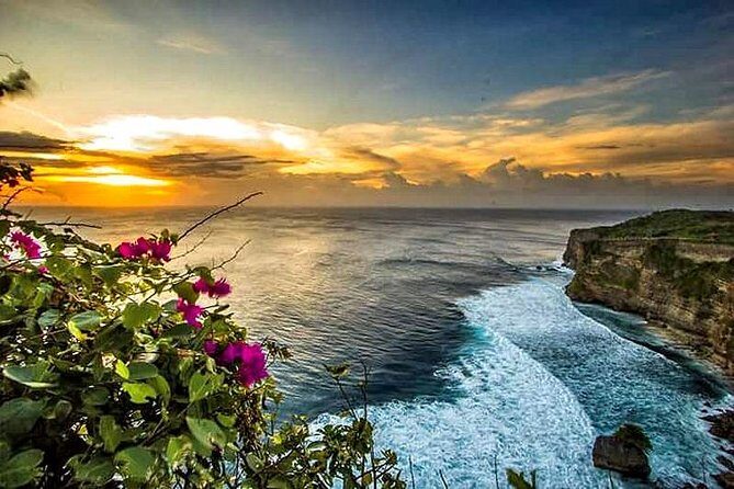Bali Half Day Tour - Uluwatu Temple Sunset, Kecak Fire Dance, Jimbaran Dinner - Key Points