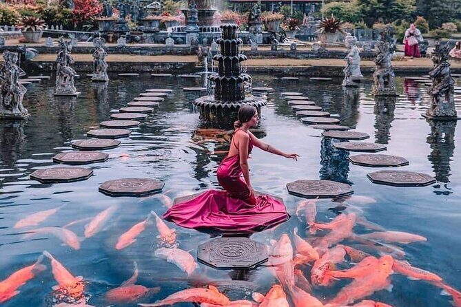 Bali Instagram: Gate of Heavan, Tirta Gangga, Swing and Waterfall - FAQ