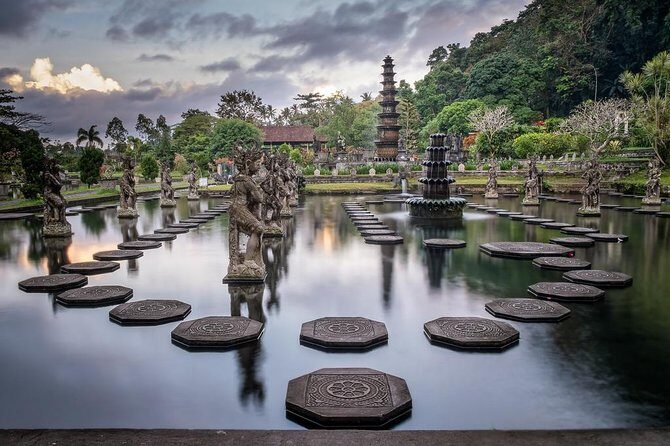 Bali Instagram Tour : Heaven Gate Tour - Tirta Gangga - Tukad Cepung Waterfalls - Exploring Bali’s Instagram Gems: What to Expect