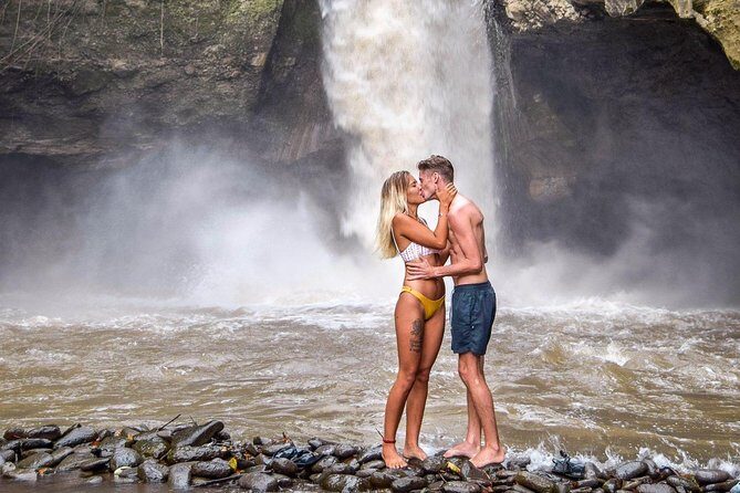 Bali Majestic Waterfall Tour - Detailed Review of the Bali Waterfall Tour