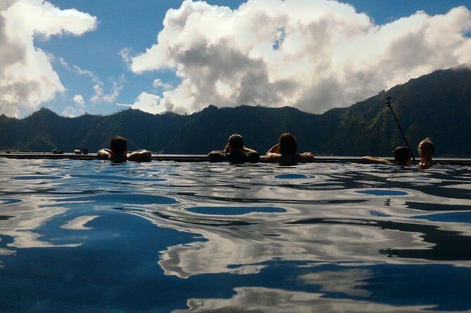 Bali: Mount Batur Sunrise Hike and Natural Hot Spring Option - An In-Depth Look at the Mount Batur Sunrise Tour