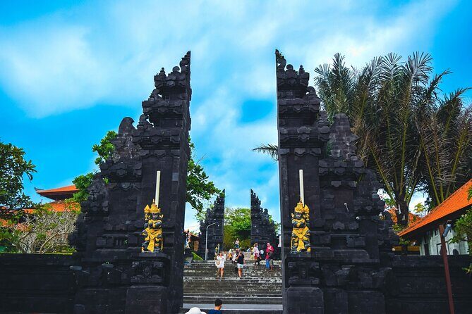 Bali Pura Taman Ayun Temple, Monkey Forest & Tanah Lot Excursion - Transportation, Timing, and Group Size