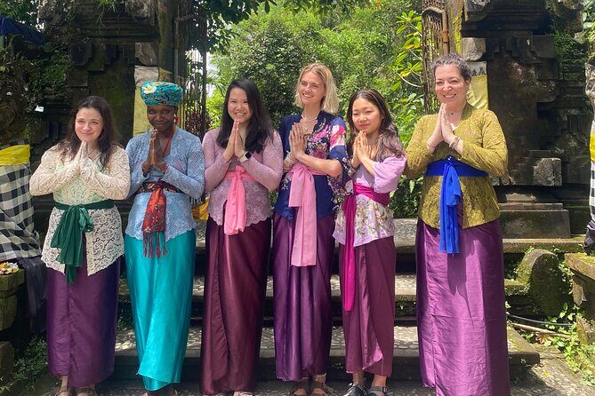 Bali: Water Purification at Pura Mengening - A Deep Dive into the Water Purification Experience