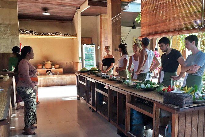 Balinese Cooking class with traditional morning market visit - FAQ