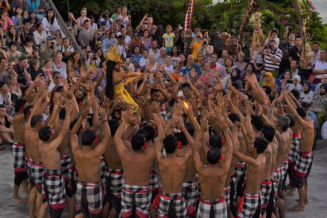 Bali's Best Sunset: Uluwatu Kecak Dance & Dinner Jimbaran Beach - A Deep Dive into Bali’s Sunset Tour: What to Expect