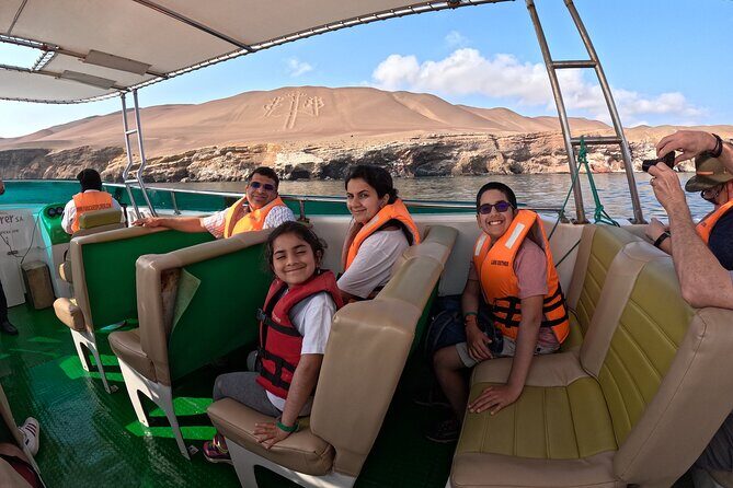Ballestas Islands and Paracas Reserve Expedition from Ica group - A Practical and Enjoyable Day at Paracas and the Ballestas Islands