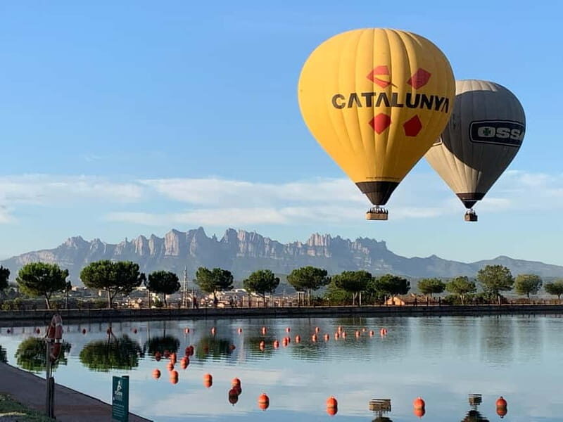 Balloon flight: panoramic view of Montserrat and Transport from Barcelona - An In-Depth Look at the Montserrat Balloon Experience