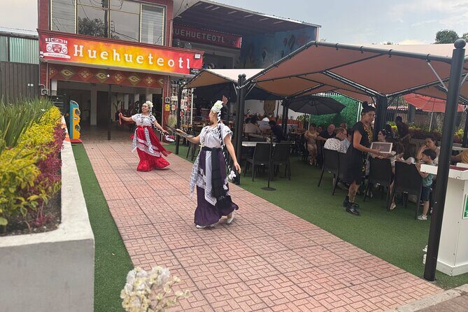 Balloon Flight + Transportation + Breakfast + Pyramids Tour - A Deep Dive into the Experience