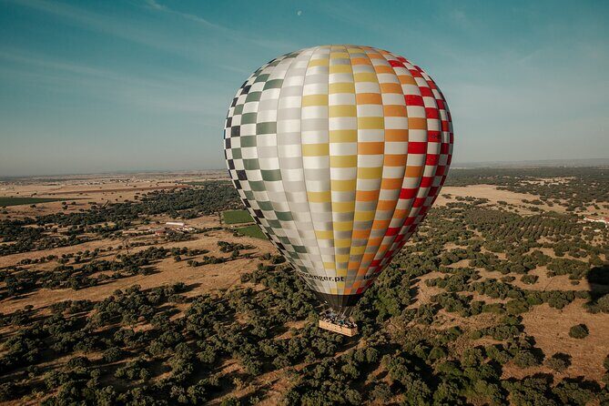 Balloon Ride with Champagne Toast from Monsaraz - Experiencing the Magic of a Hot Air Balloon Over Monsaraz