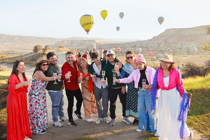Balloons watching Tour w/ PickUp, Breakfast & Photographer - FAQ