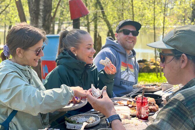 Baltic Bites Tour of Nature and Food on a Helsinki Summer Island - Helsinki’s Summer Island Escape: Baltic Bites Tour of Nature and Food