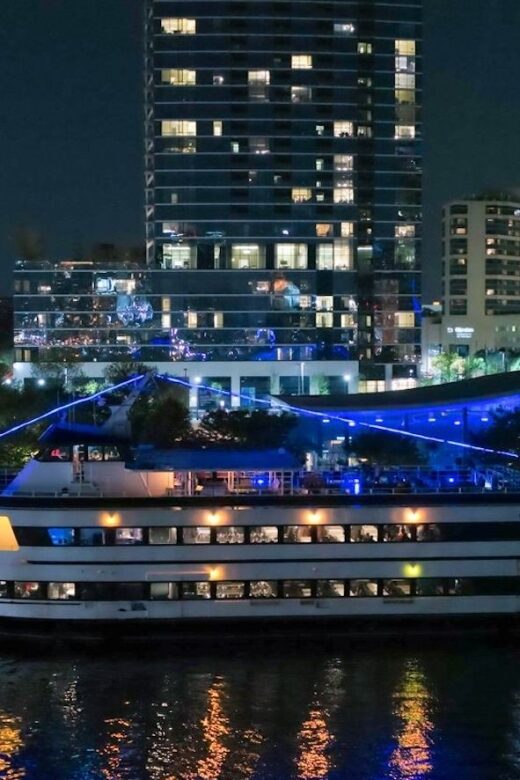 Baltimore: Christmas Eve Gourmet Brunch or Dinner Cruise - Analyzing the Value