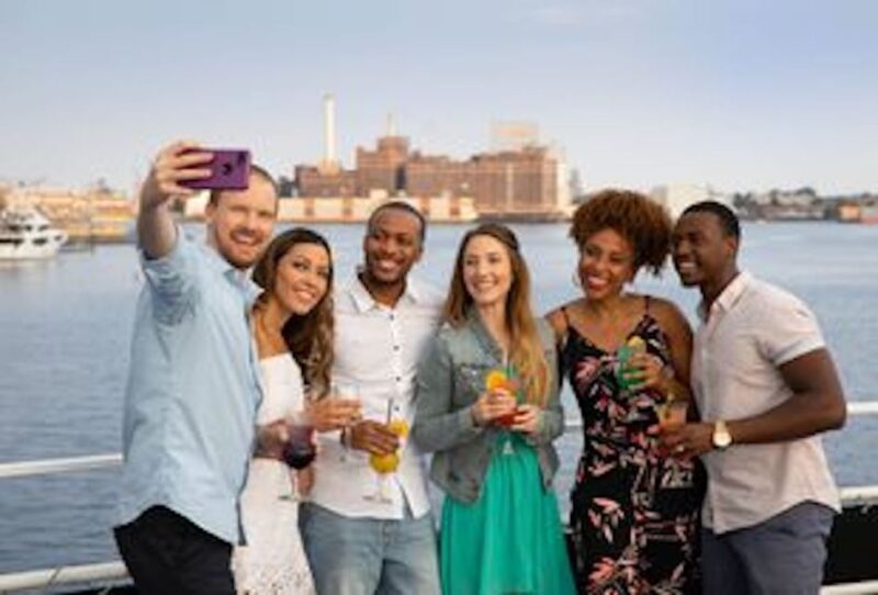 Baltimore: Thanksgiving Day Lunch Cruise - What’s Included and What’s Not