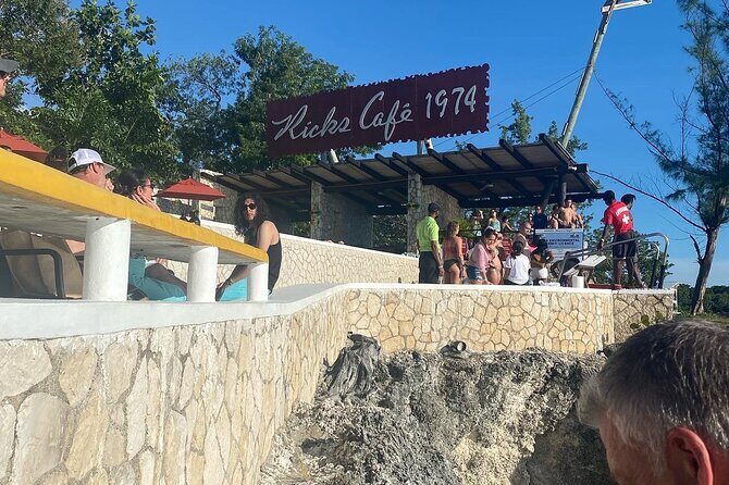 Bamboo Rafting and Ricks Cafe Tour from Montego Bay - FAQ