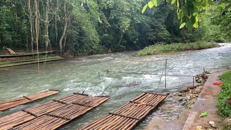 Bamboo rafting with limestone massage and shopping - Exploring the Lethe River Bamboo Rafting Adventure