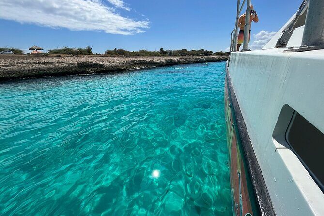 Banana Adventure Catamaran Shipwreck Snorkel and Turtle Swim - Key Points