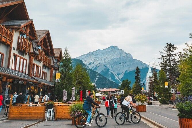 Banff/Canmore:Gondola,Hot Water Spring,Bow Fall,Iconic Lakes Tour - A Detailed Look at the Banff Tour Experience