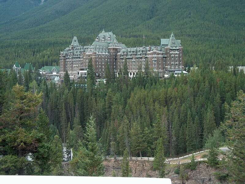 Banff: Castle Food Experience at Banff Springs Hotel - The Sum Up: Who Should Consider This Tour