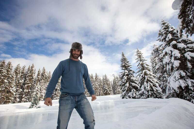 Banff: Explore Winter Nature Walk - Ice Cleats Included 2H - Exploring Banffs Winter Wilderness: A 2-Hour Guided Nature Walk with Ice Cleats