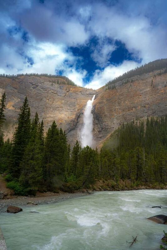 Banff: Golden Skybridge, Emerald Lake, Takakkaw & Wapta Fall - Why This Tour Offers Great Value