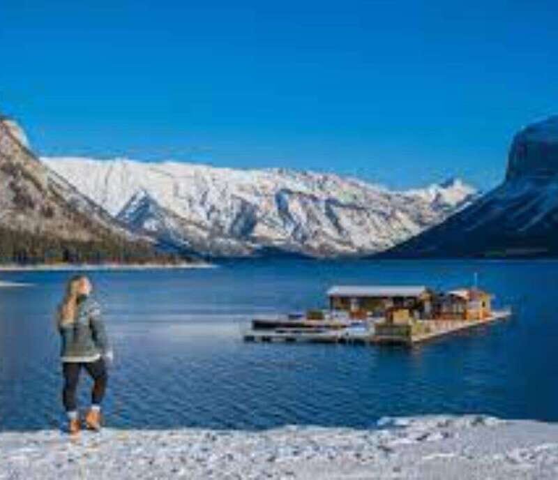 Banff: Gondola, Hot Springs, Bow falls & Three lakes tour - FAQs
