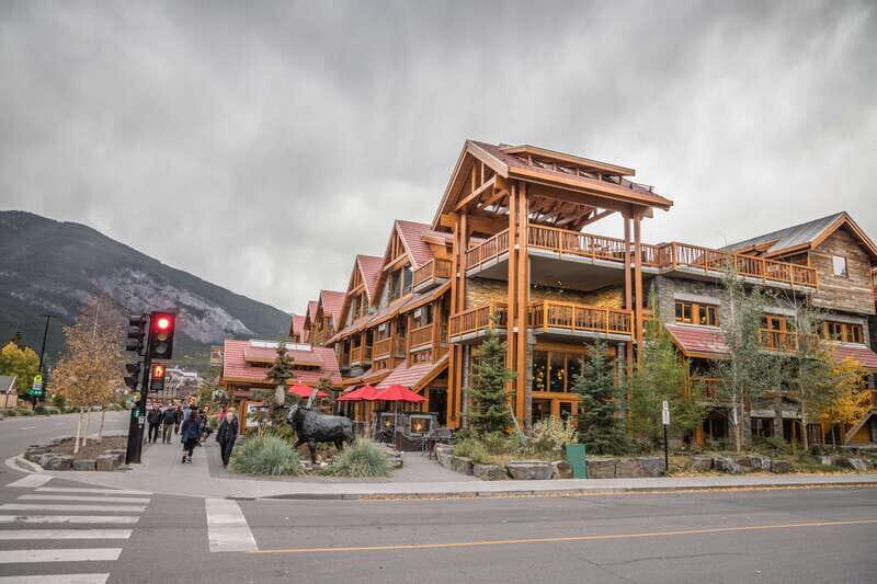 Banff: Journey to the Heart of the Canadian Rockies (2 Days) - Exploring the Details: What You Can Expect