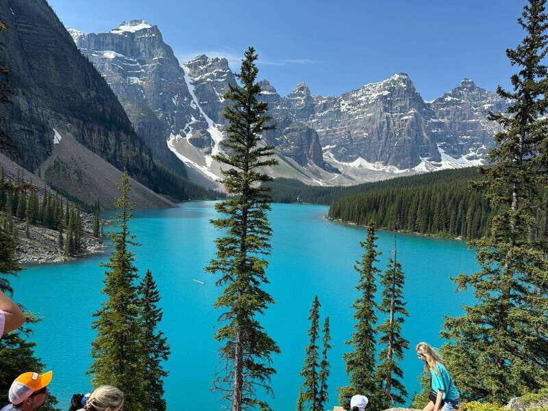 Banff. Moraine, Lake Louise ,Emerald & Johnston Canyon tour - Key Points