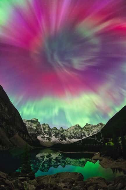 Banff or Moraine Lake: Night Tour with possible Stargazing - Who Would Love This Tour?