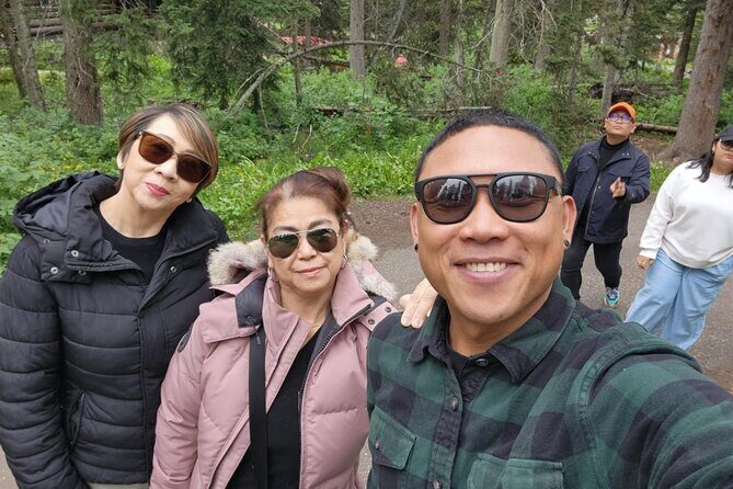 Banff: Shared Sightseeing Tour to Moraine Lake and Lake Louise - Final thoughts: Who is this tour best suited for?