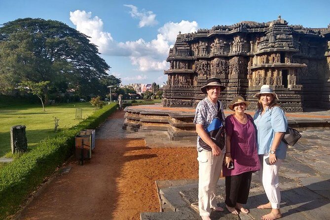Bangalore: Shravanabelagola + UNESCO Belur & Halebidu Tour - Experience the Heritage of Karnataka: Shravanabelagola, Belur, and Halebidu