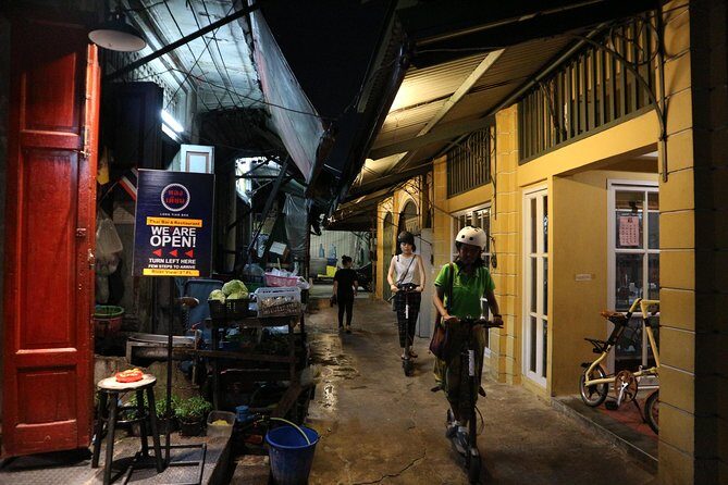 Bangkok at Night by Electric Scooter - Value for Money