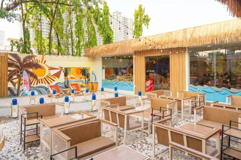 Bangkok: BAY Beach Bar & Cafe F&B Packages - An authentic taste of seaside life in Bangkok