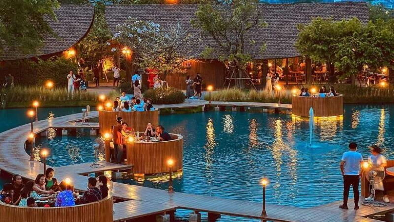 Bangkok: Bubble in the Forest Cafe Food Packages - Key Points