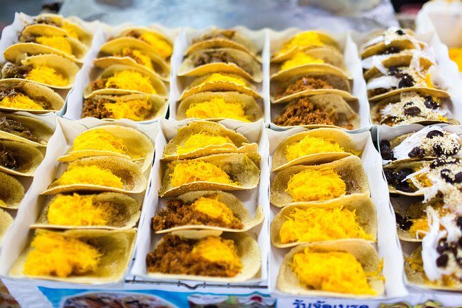 Bangkok by Night: Temples, Markets and Food Tuk-Tuk Tour - Practical Tips for Enjoying the Tour