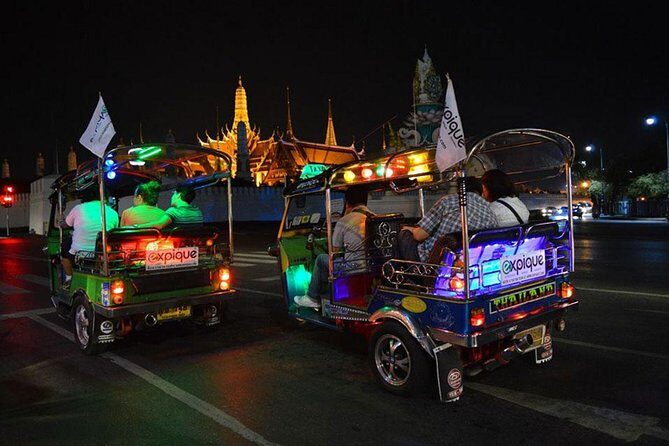 Bangkok by Night Tuk Tuk Tour: Markets, Temples & Food - Key Points
