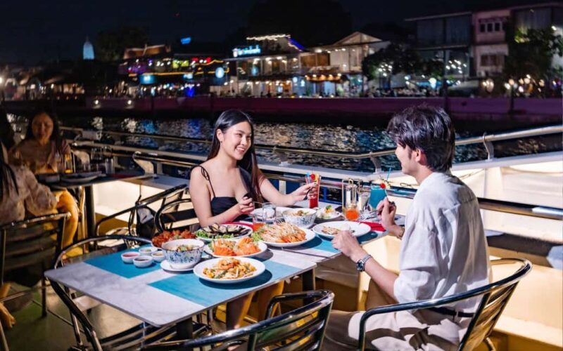Bangkok: Carnival Dinner Cruise with Free-Flow Beer & Buffet - Who Will Love This Tour?