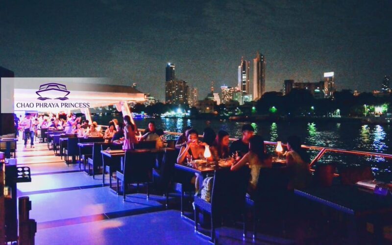 Bangkok: Chao Phraya Princess Dinner Cruise - An In-Depth Look at the Chao Phraya Princess Dinner Cruise