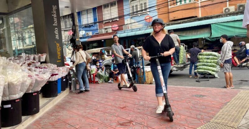 Bangkok: City Highlights Electric Scooter Tour - A detailed look at what you get with this electric scooter tour