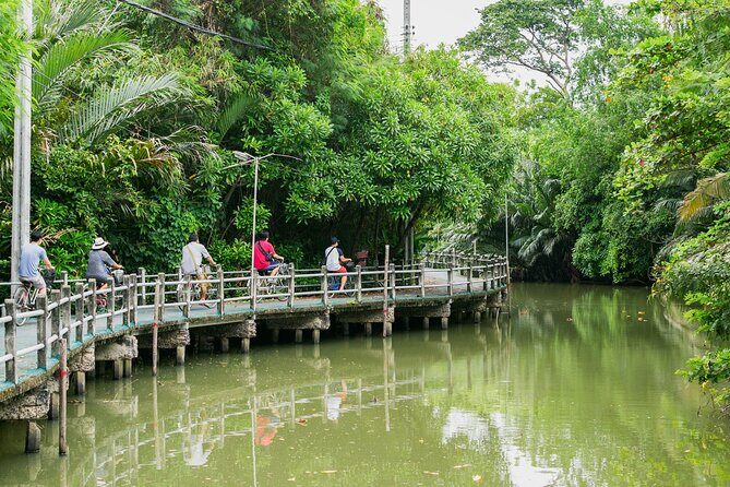 Bangkok Cycling Tour Khlong Toei Market and Bang Krachao Island - Detailed Review of the Bangkok Cycling Tour Khlong Toei Market and Bang Krachao Island