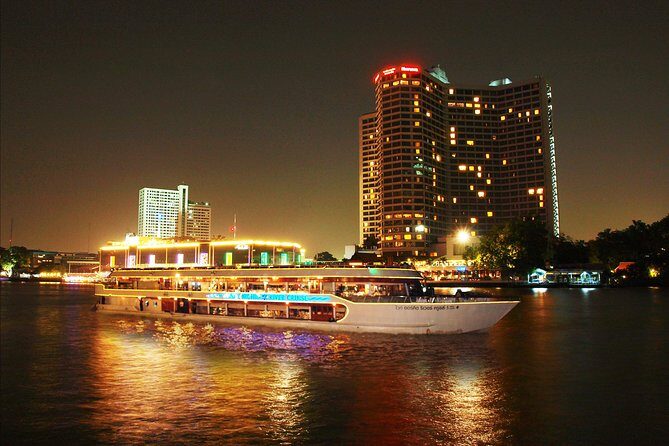 Bangkok Dinner Cruises: Choose Your Perfect Experience - Authenticity and Atmosphere: A Mixed Bag
