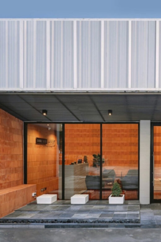 Bangkok: Dream House Thai Massage Langsuan Branch E-Voucher - Who Should Consider This Experience?