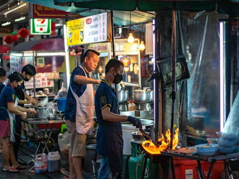 Bangkok: Evening Tour with Wat Arun, Wat Pho & Tuk Tuk Ride - Final Thoughts