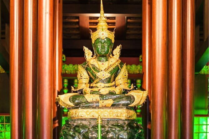 Bangkok Grand Palace & Emerald Buddha Flexible Entry with Audio - Key Points