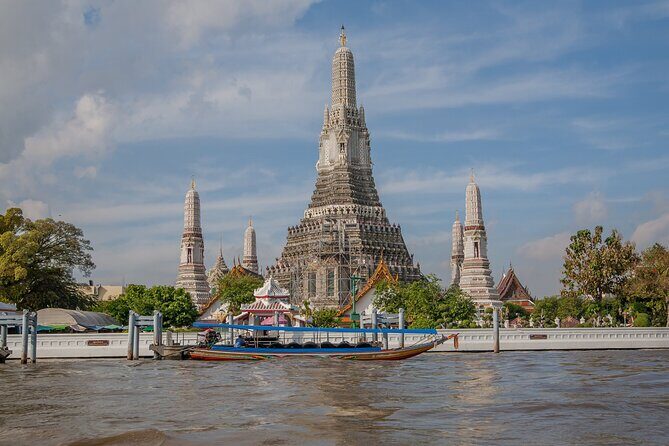 Bangkok Iconic Best Seller: Three Temple Join-in City Tour - An In-Depth Look at the Bangkok Iconic Best Seller Tour