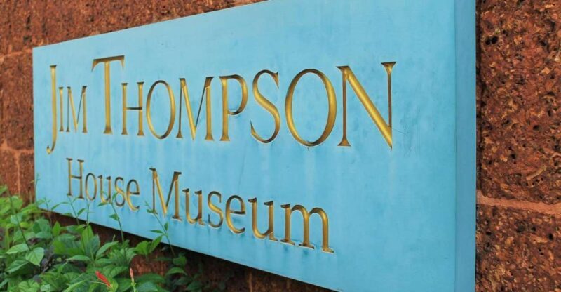 Bangkok: Jim Thompson House and Baan Krua Community Tour - Starting the Day: Easy Pickup and Comfortable Transport
