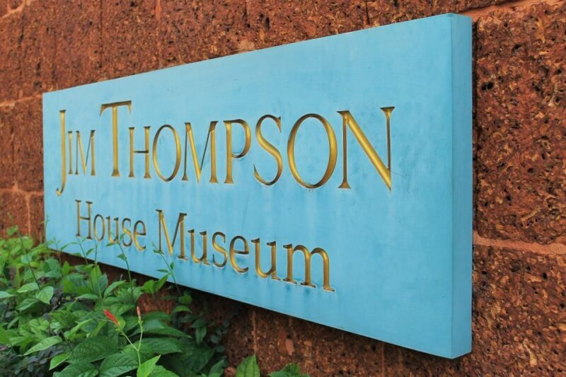 Bangkok: Jim Thompson House and Baan Krua Community Tour - Transition to the Baan Krua Silk Village