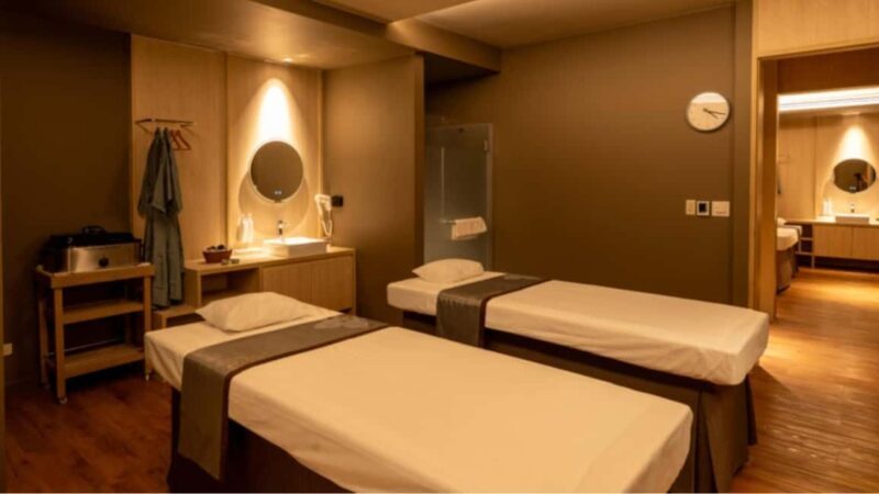 Bangkok: Let's Relax Spa Lumpini E-Voucher - Key Points